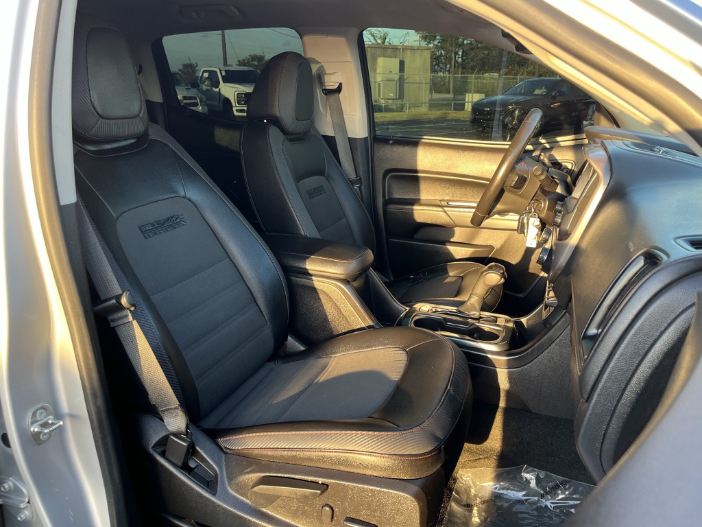 2016 GMC Canyon Image 27