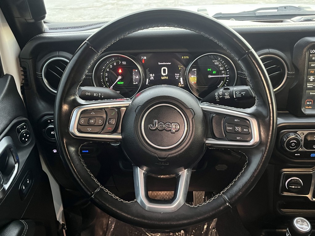 2022 Jeep Wrangler Image 19