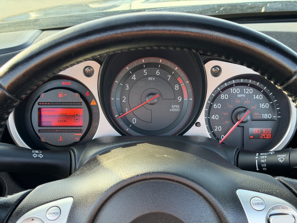 2013 Nissan 370Z Image 19