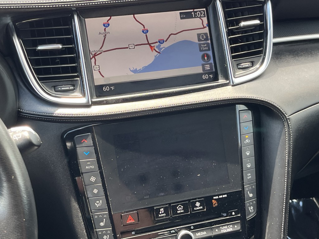 2023 INFINITI QX50 Image 8