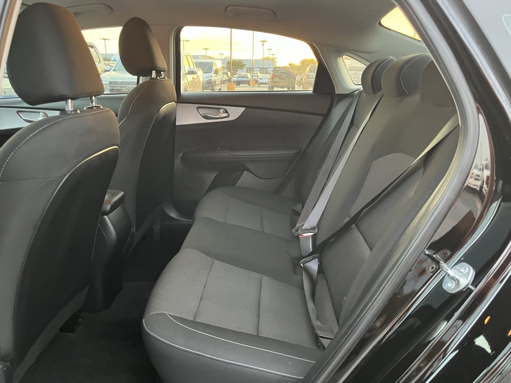 2024 Kia Forte Image 27