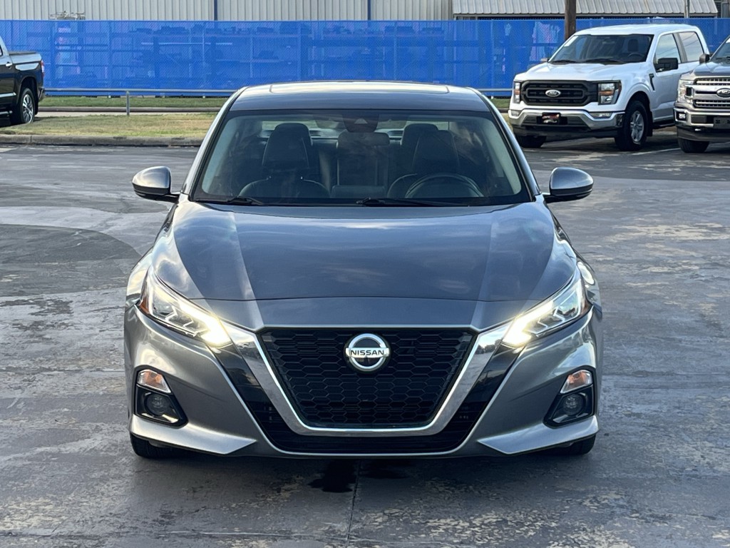 2021 Nissan Altima Image 6