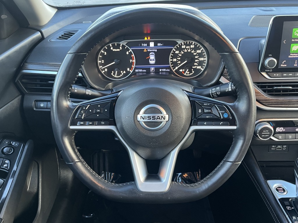 2021 Nissan Altima Image 21