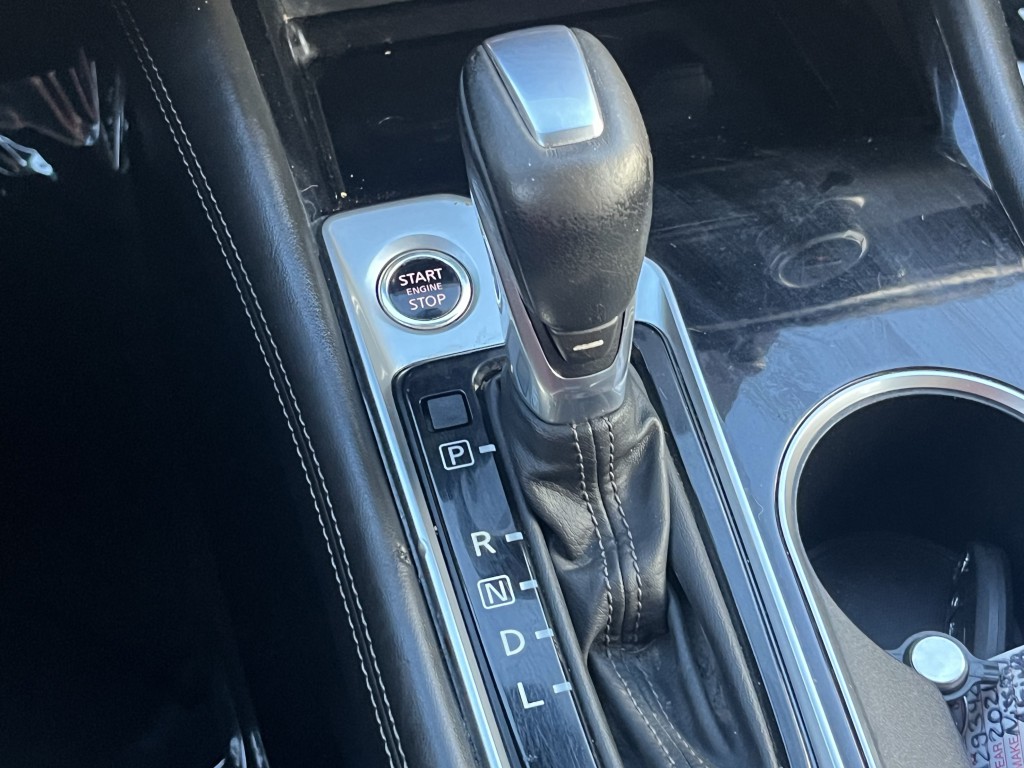 2021 Nissan Altima Image 24