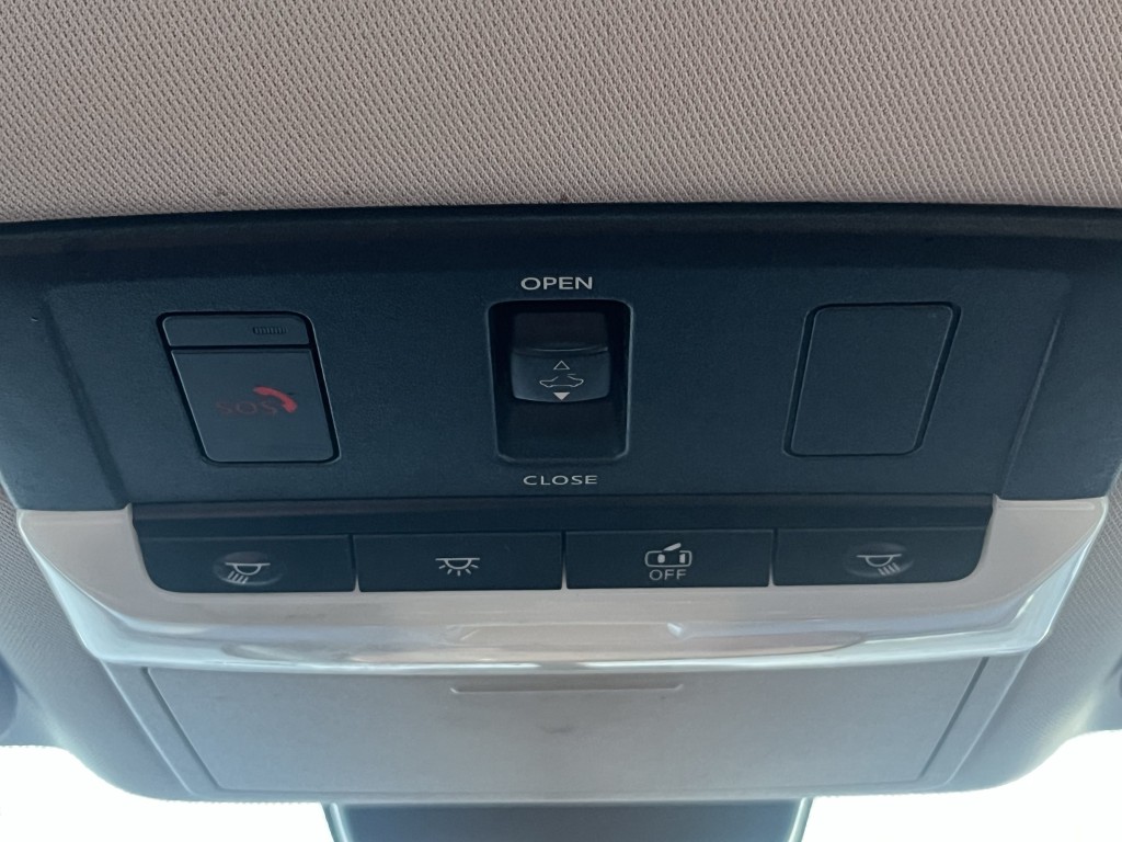 2021 Nissan Altima Image 25