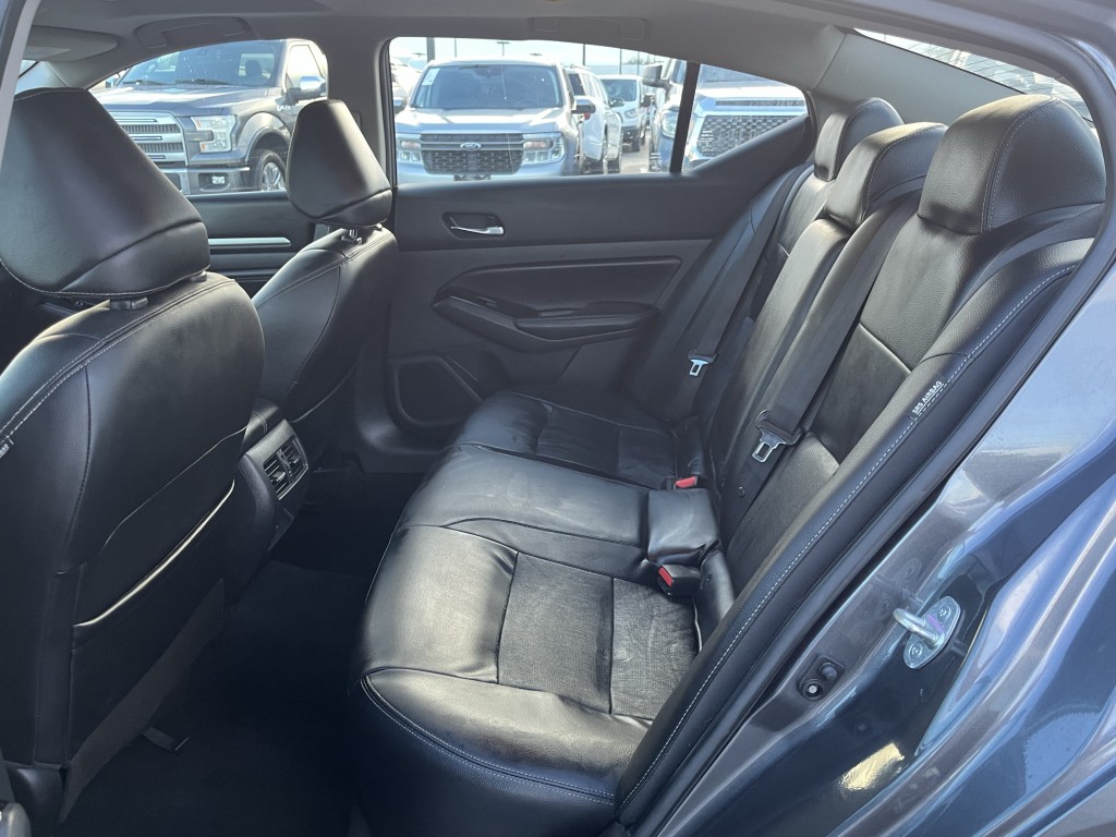 2021 Nissan Altima Image 31