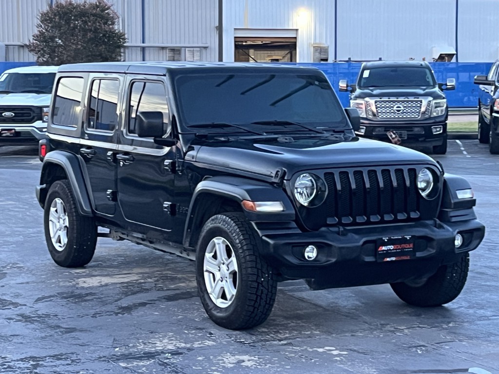 2023 Jeep Wrangler Image 5