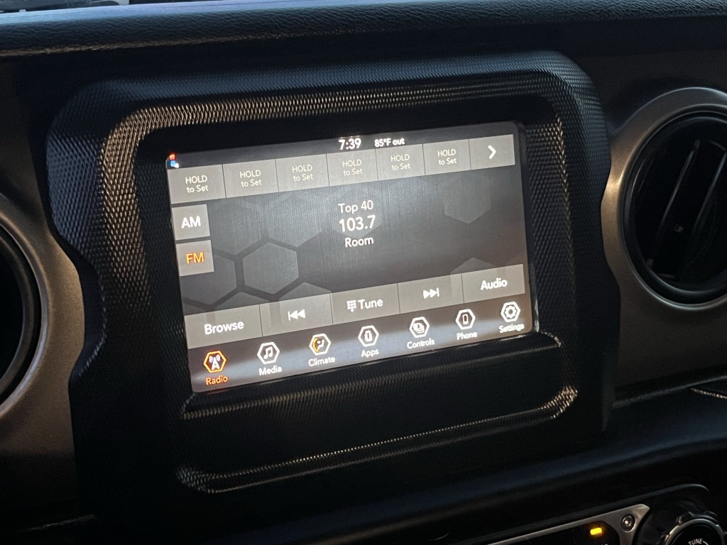 2023 Jeep Wrangler Image 8