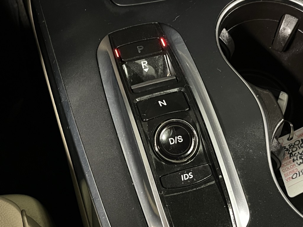 2016 Acura MDX Image 24