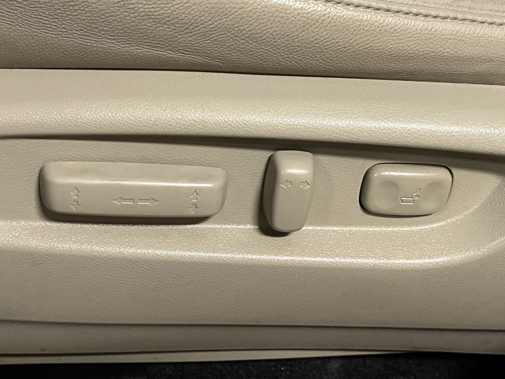 2016 Acura MDX Image 28