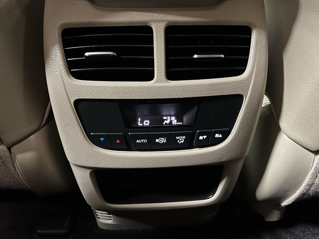 2016 Acura MDX Image 29