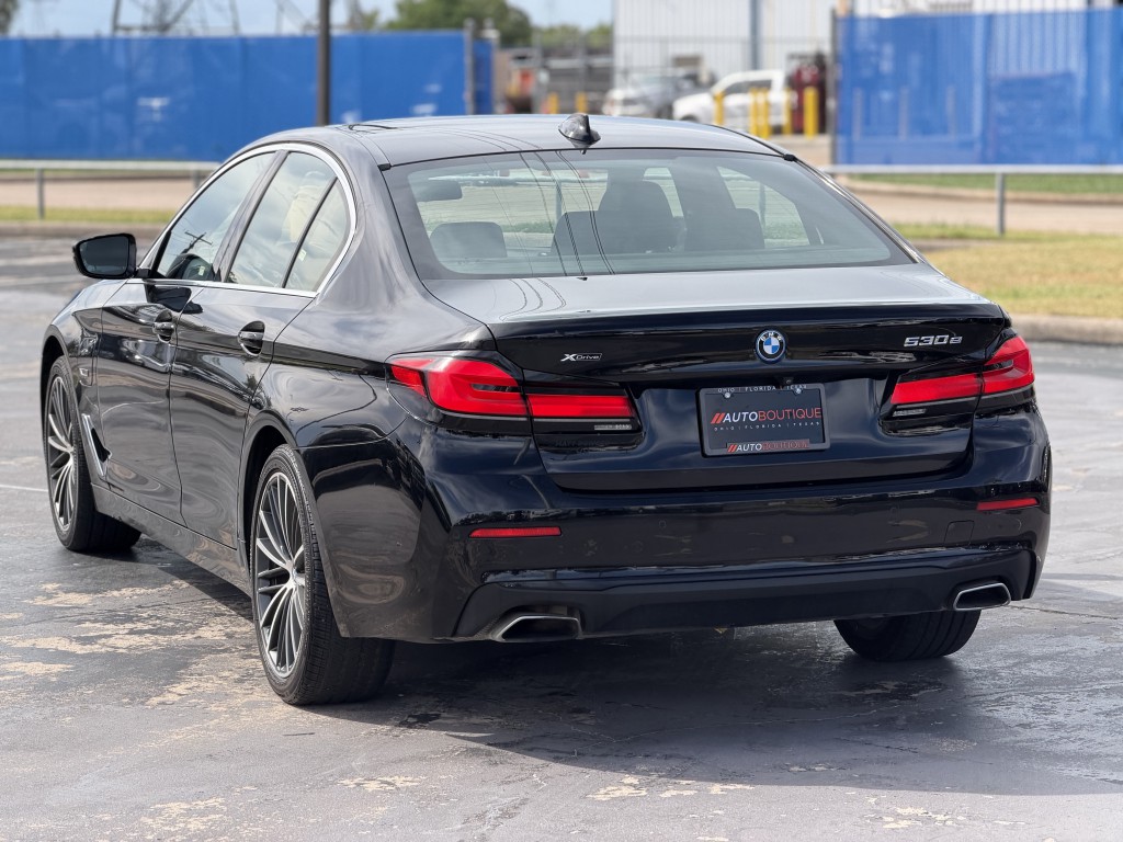 2023 BMW 5 Series Image 19