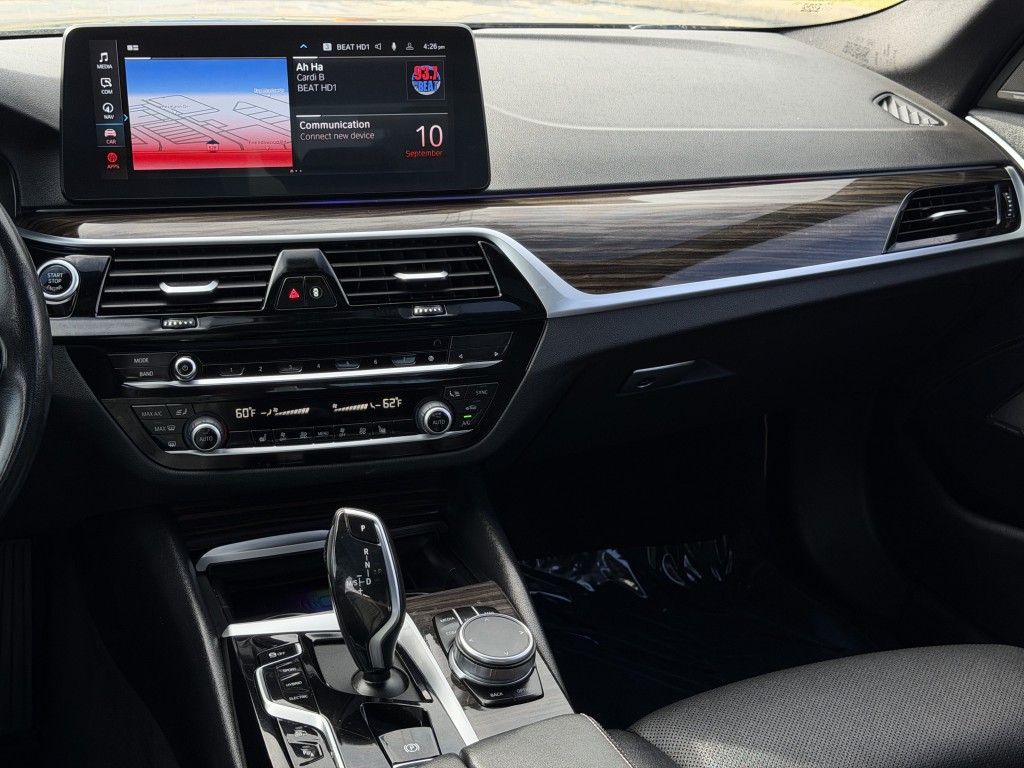 2023 BMW 5 Series Image 28
