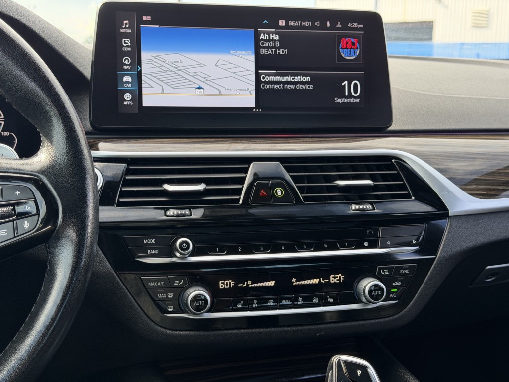 2023 BMW 5 Series Image 29