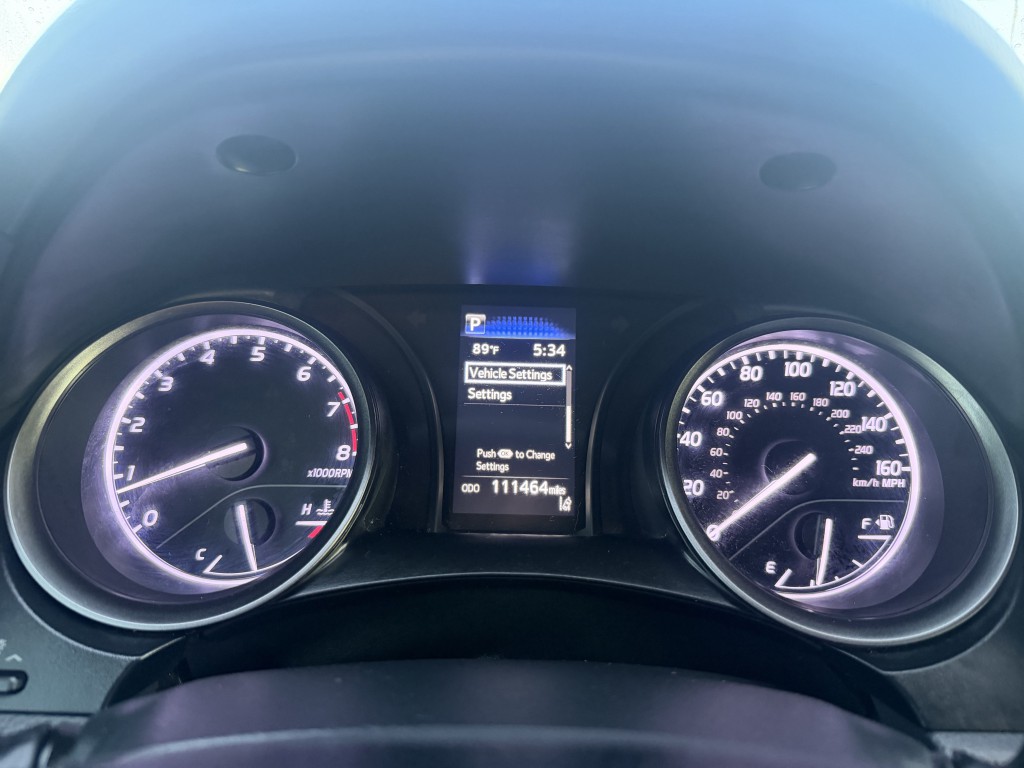 2023 Toyota Camry Image 25