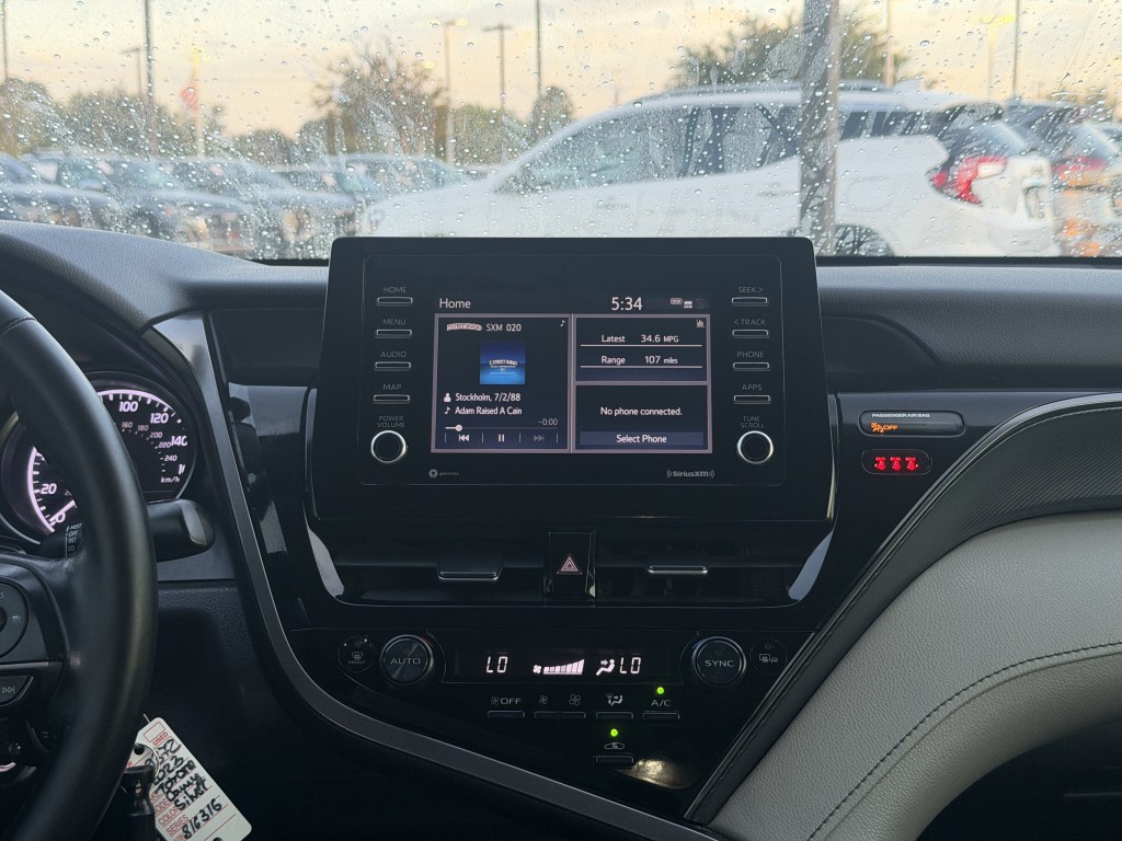 2023 Toyota Camry Image 27