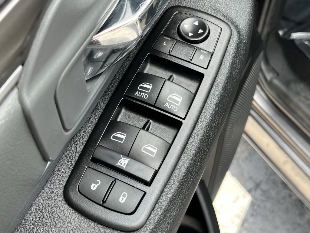 2021 RAM 1500 Image 23