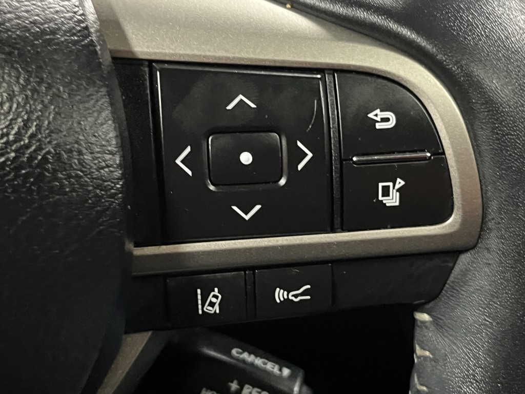 2019 Lexus RX Image 23