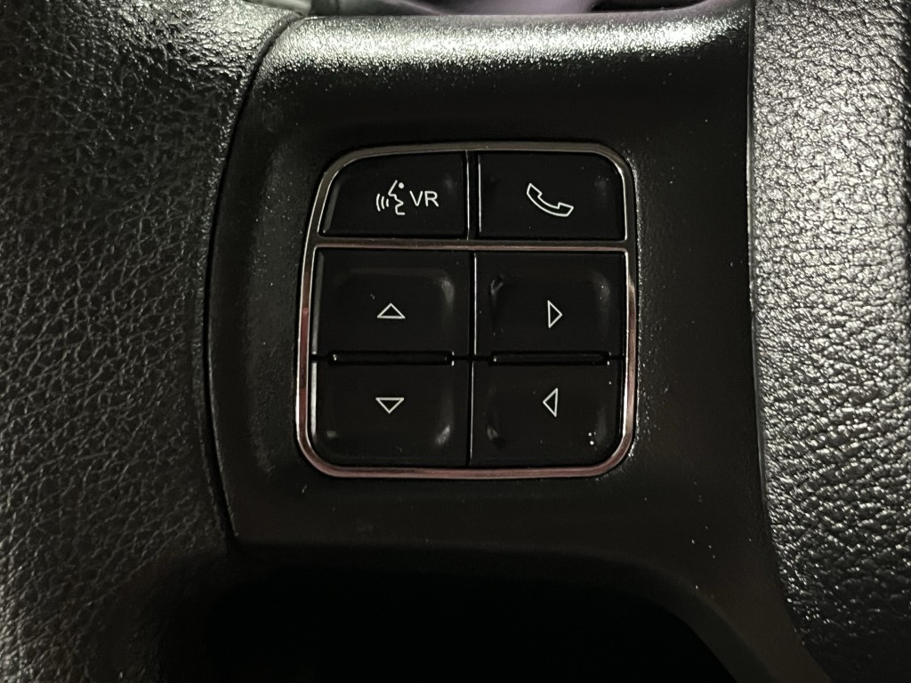2021 RAM 1500 Image 18
