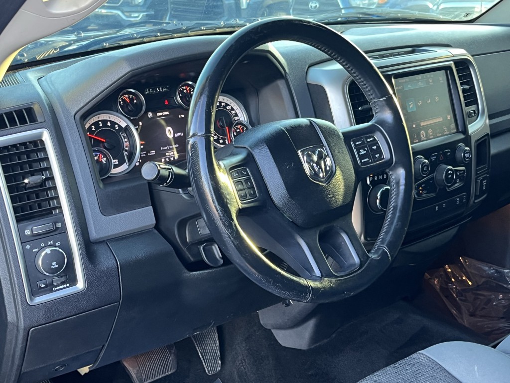 2015 RAM 1500 Image 14