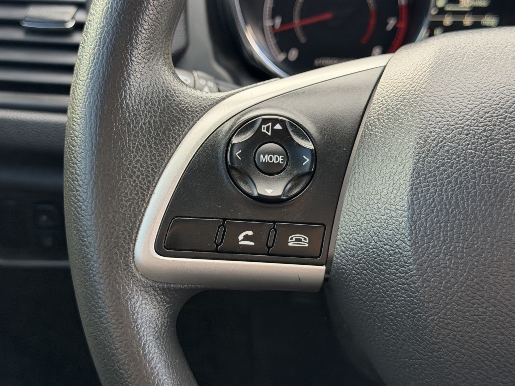 2024 Mitsubishi Outlander Image 15