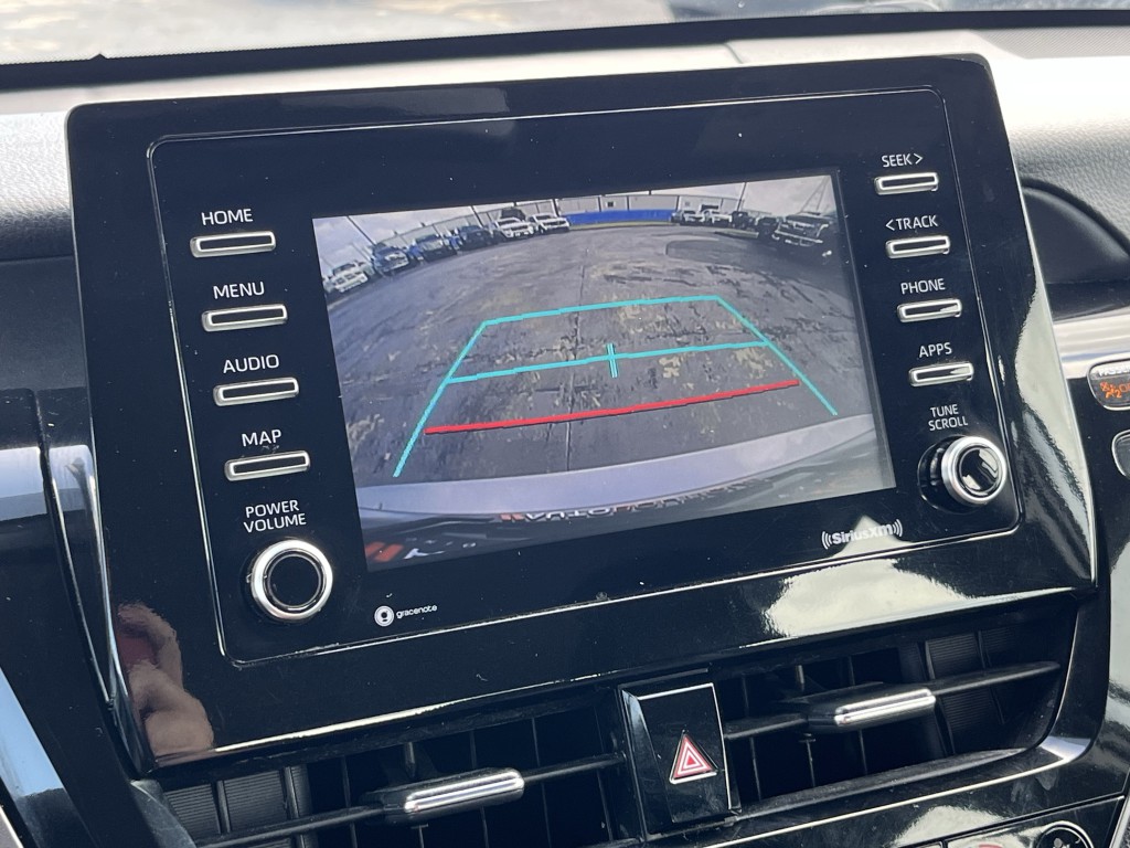 2022 Toyota Camry Image 7