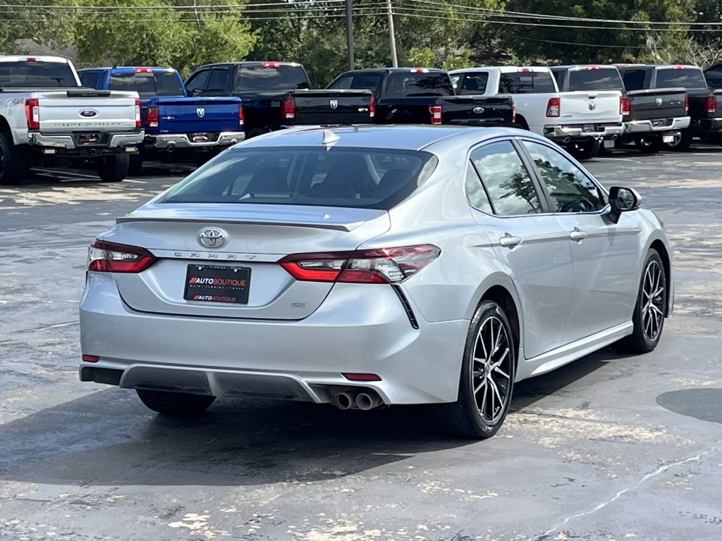 2022 Toyota Camry Image 10