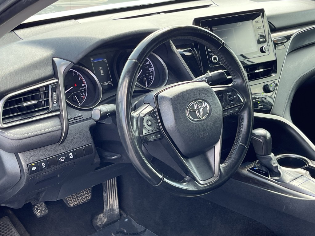 2022 Toyota Camry Image 14