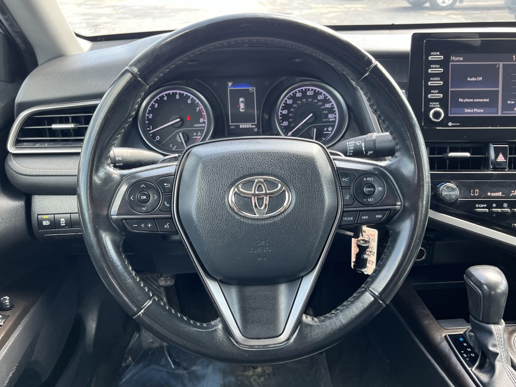 2022 Toyota Camry Image 17