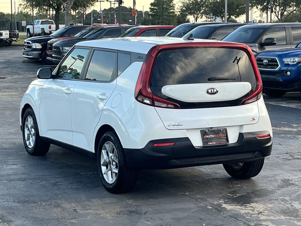 2021 Kia Soul Image 11