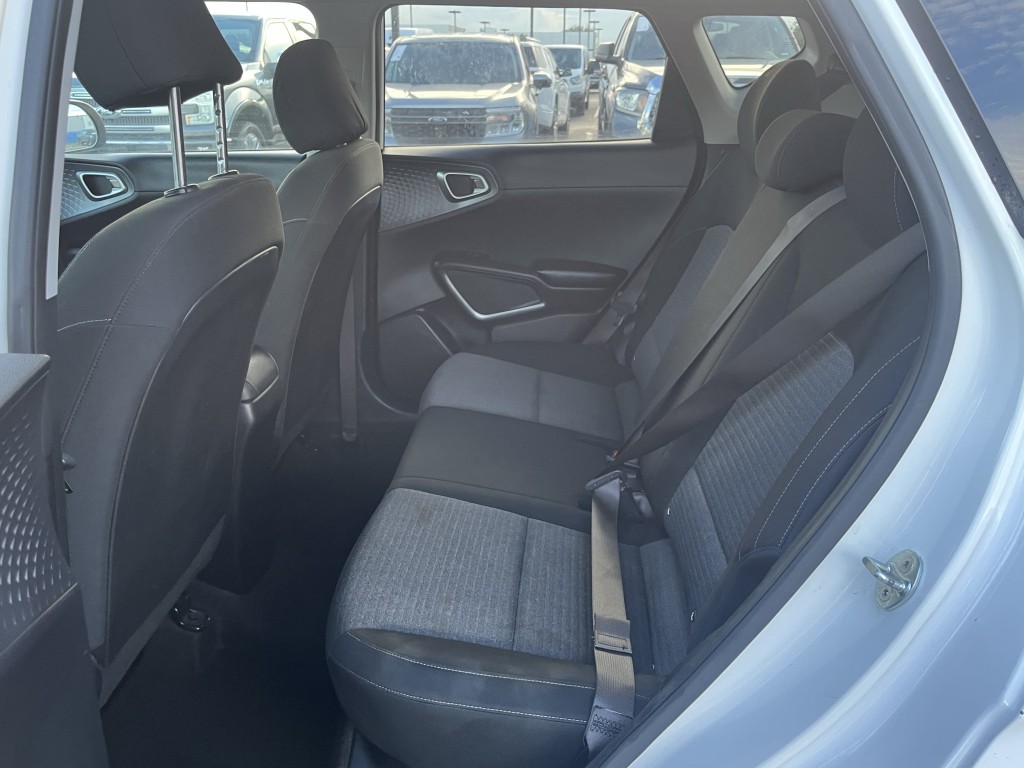 2021 Kia Soul Image 28