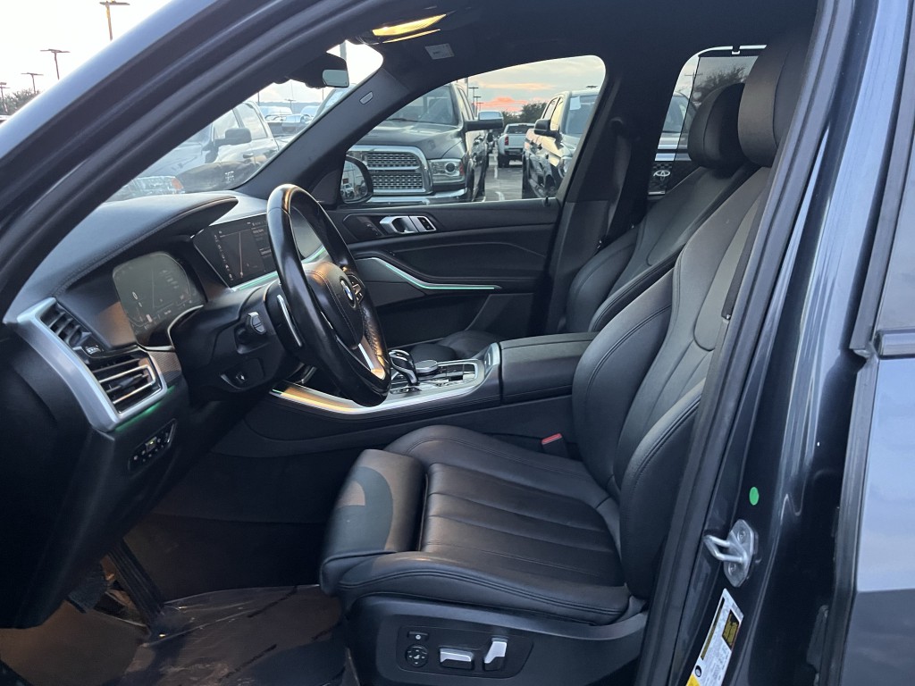 2020 BMW X5 Image 27