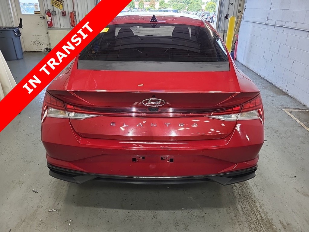 2022 Hyundai Elantra Image 6