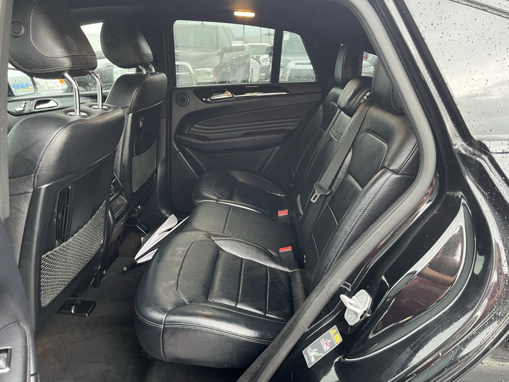 2017 Mercedes-Benz GLE-Class Image 31