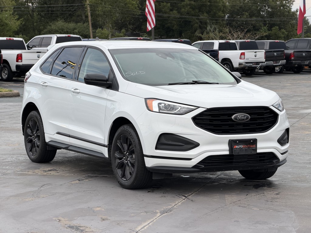 2023 Ford Edge Image 3