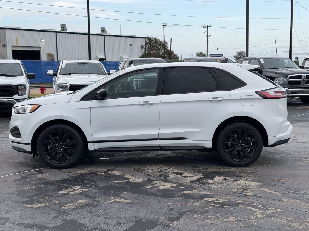 2023 Ford Edge Image 15