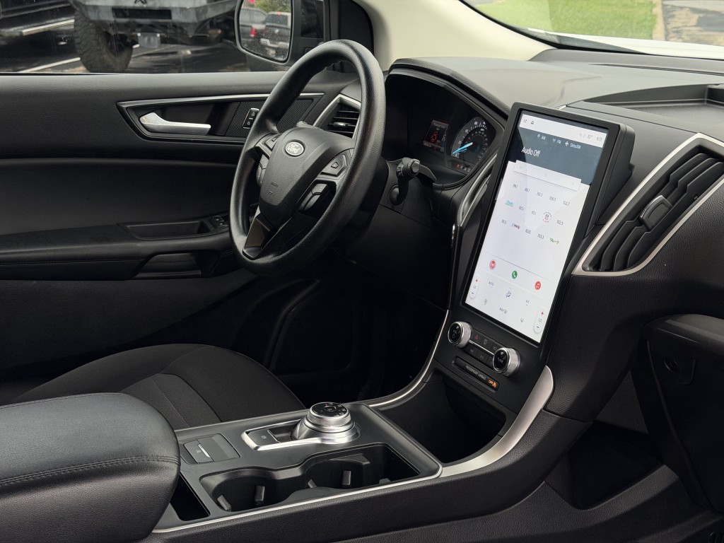 2023 Ford Edge Image 18