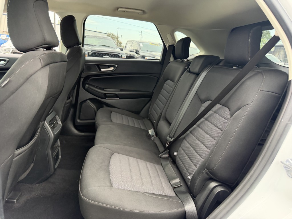 2023 Ford Edge Image 24