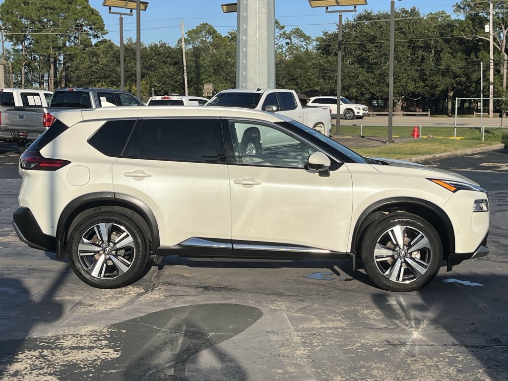2023 Nissan Rogue Image 13