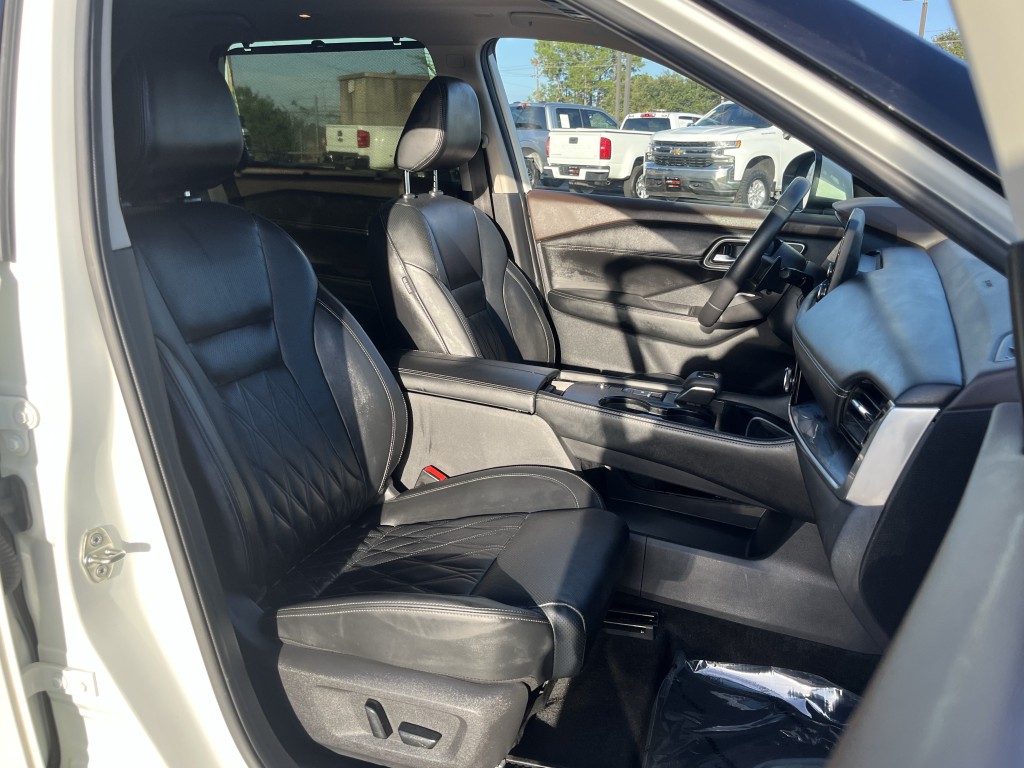 2023 Nissan Rogue Image 31