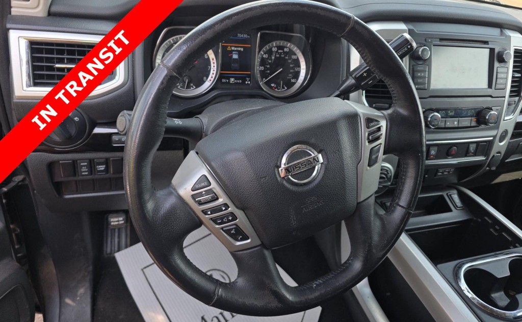 2019 Nissan Titan Image 8