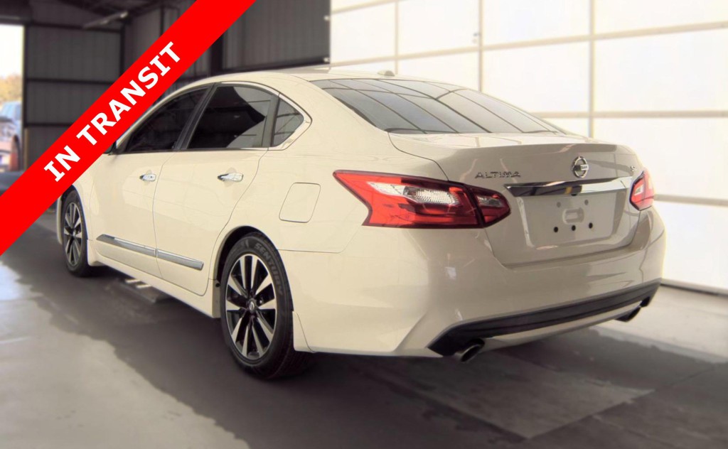 2017 Nissan Altima Image 6