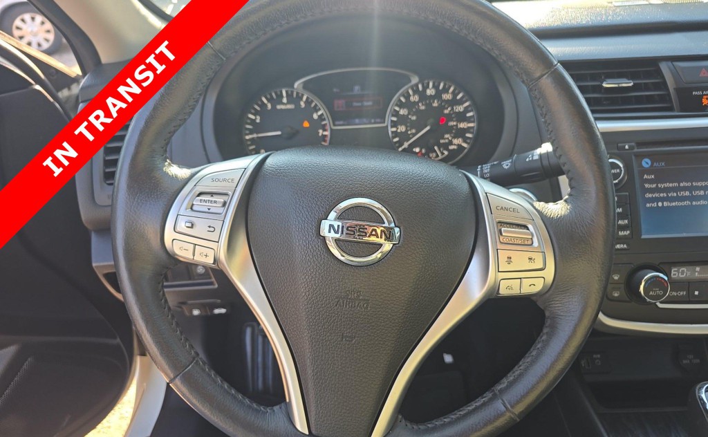 2017 Nissan Altima Image 8