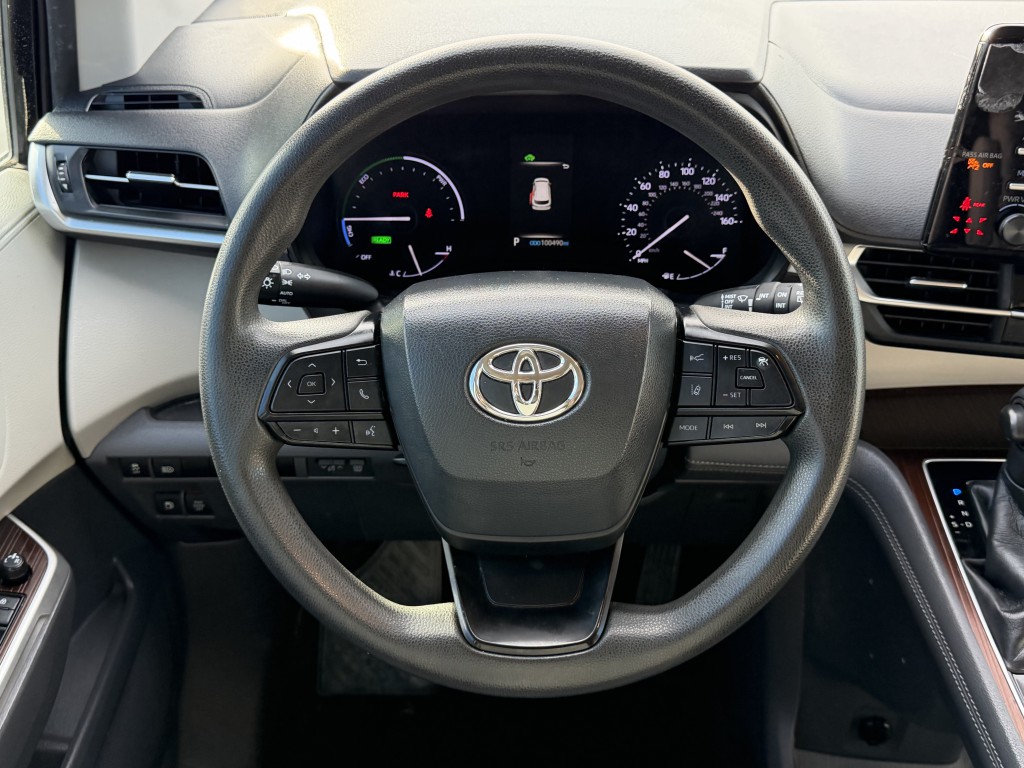 2022 Toyota Sienna Image 8