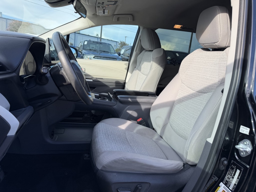 2022 Toyota Sienna Image 19