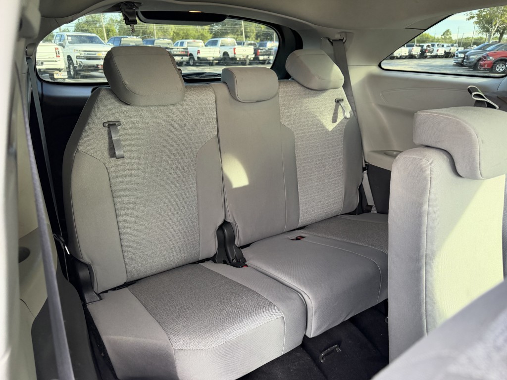2022 Toyota Sienna Image 28