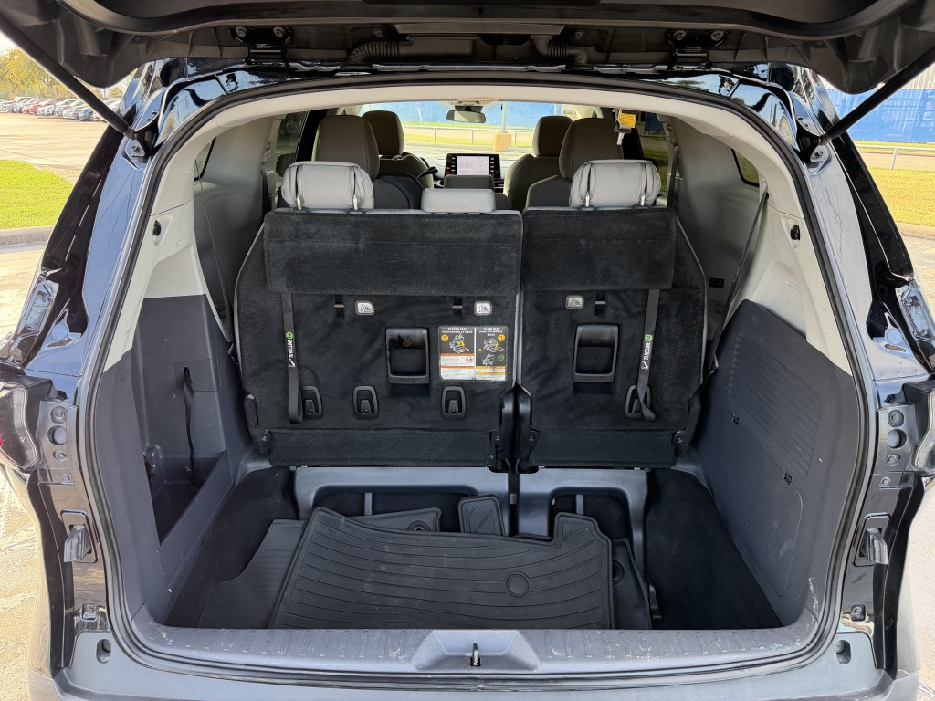 2022 Toyota Sienna Image 29