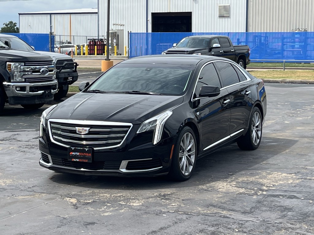 2018 Cadillac XTS Image 3
