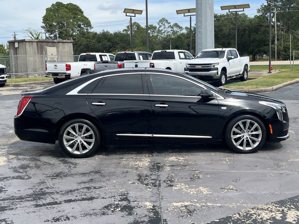 2018 Cadillac XTS Image 12