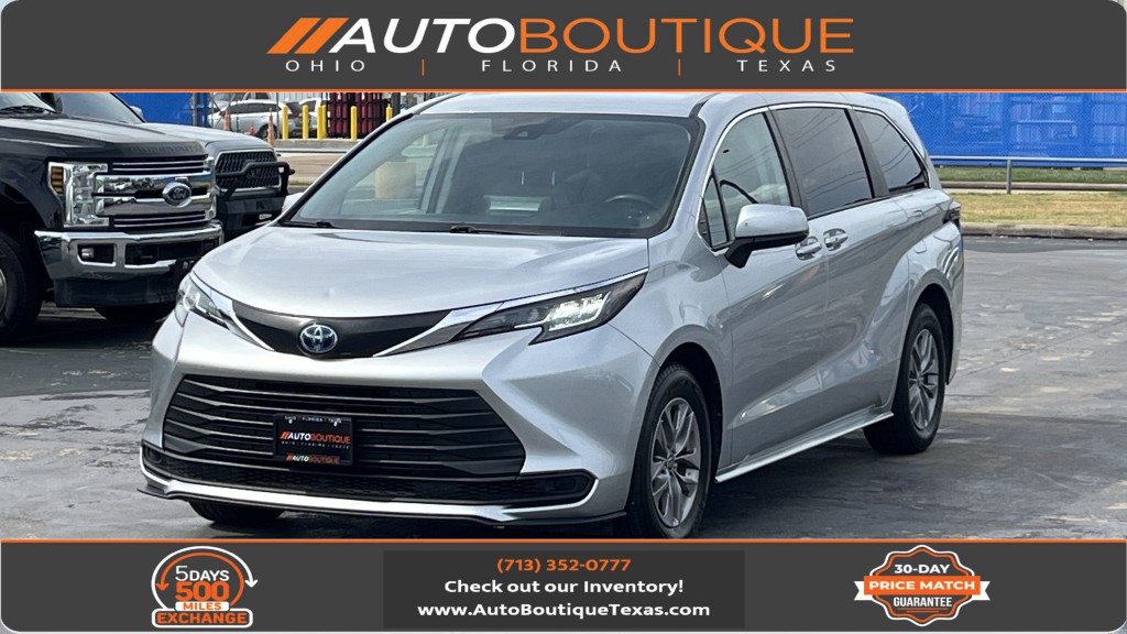 2022 Toyota Sienna Image 1
